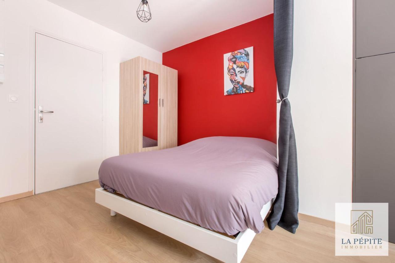Residence Poterne Valenciennes Buitenkant foto