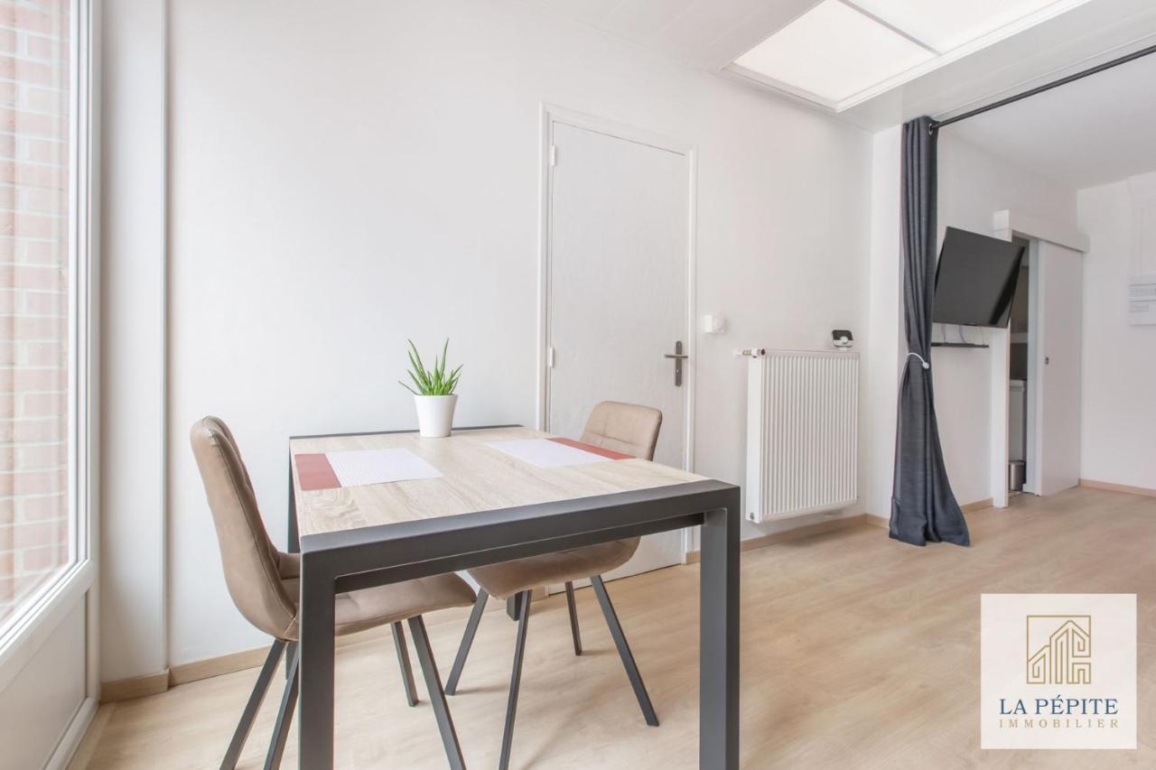 Residence Poterne Valenciennes Buitenkant foto