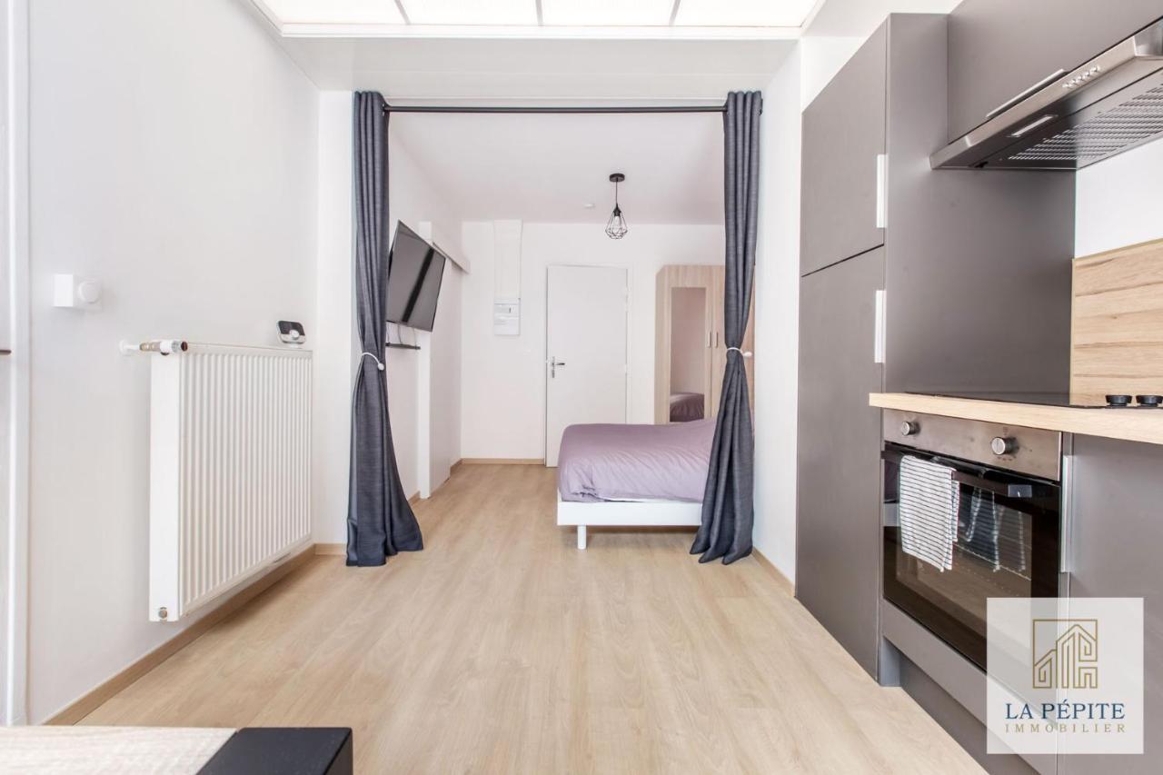 Residence Poterne Valenciennes Buitenkant foto